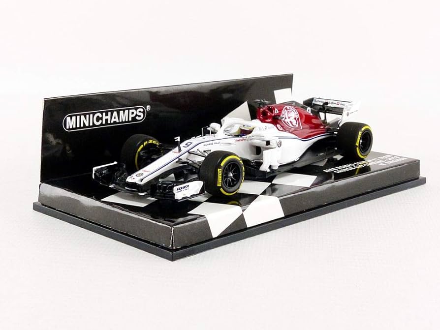 Amazon.com: Minichamps 417180009 1:43 2018 Alfa Romeo Sauber